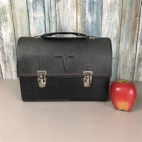 old metal lunch box value|vintage lunch box price guide.